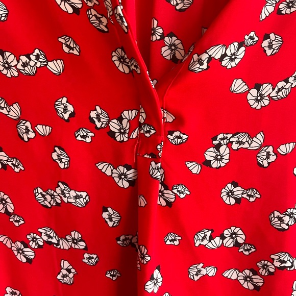 Red button down - Picture 4 of 4